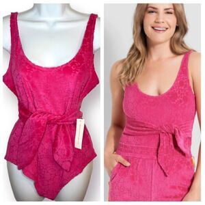 Modcloth I Want Velour Velour Velour Bodysuit Floral Texture Fuchsia Hot Pink M